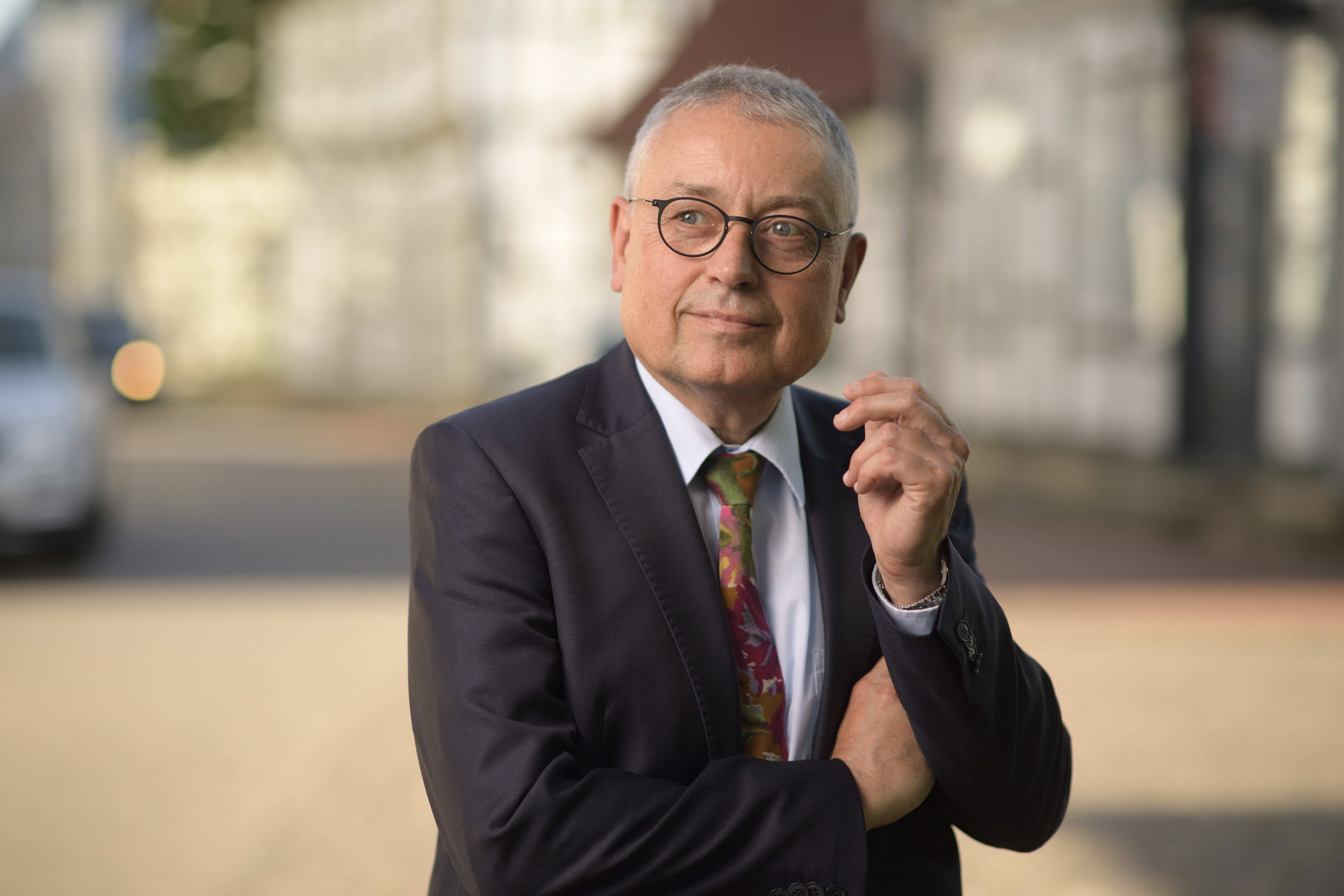 Dr. Joachim Poesch, Leiternder Angestellter i. R.
